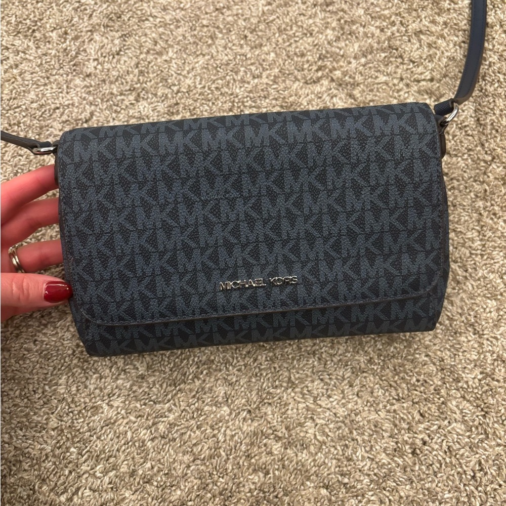 Michael Kors Navy Monogram Crossbody Bag - Picture 2 of 7
